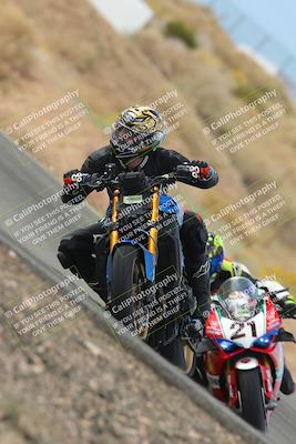 media/Nov-04-2023-2WTD (Sat) [[147bbb9217]]/B Group/1220pm (Outside Turn 2)/